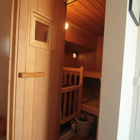 Alojamento de Acomodação e Pequeno-almoço La Lambertine & 3*